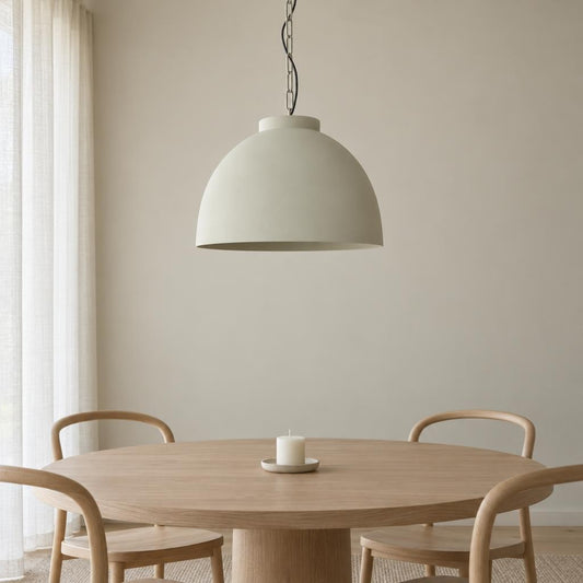 Kylie pendel i cremefarvet metal | Light & Living – stemningsbillede