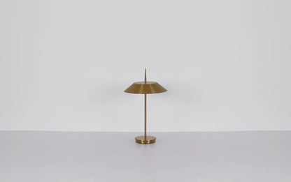 elegante-metalen-tafellamp-met-messingafwerking-brenlor-variant-image6