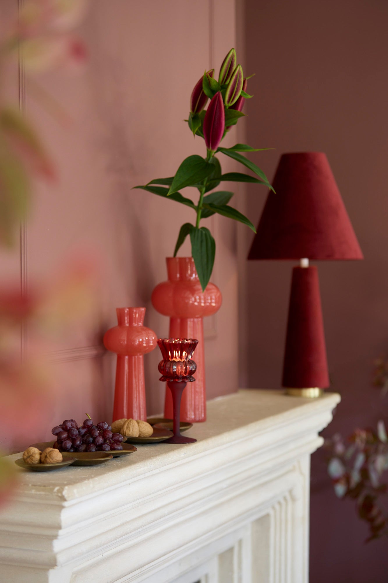 rode-tafellamp-fluweel-vintage-light-living-devia-variant-image3