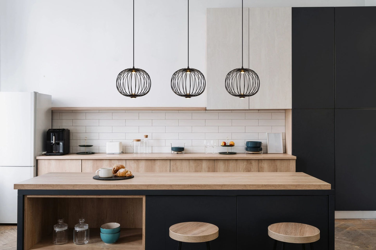 hanglamp-matzwart-met-uniek-ontwerp-galway-variant-image6