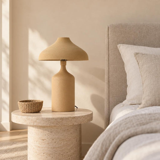 Stolní lampa Yebri Light & Living v matné hnědé – fotografie v interiéru