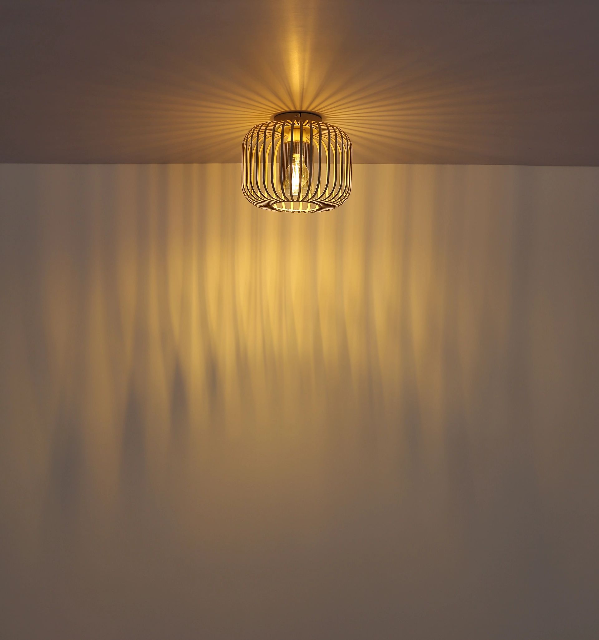 moderne-zandkleurige-plafondlamp-met-gaasdesign-alfred-variant-image2