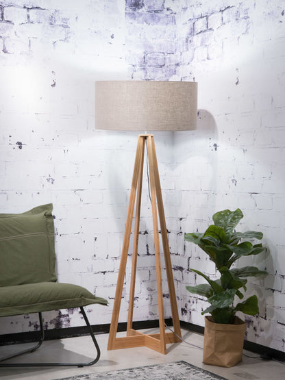 loodgrijze-vloerlamp-3-hoek-good-mojo-everest-variant-image1