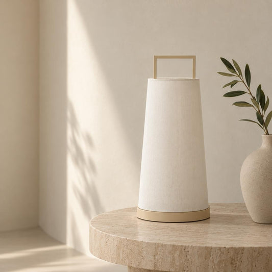 Lampada da tavolo beige Light & Living Fyon – foto d'ambiente