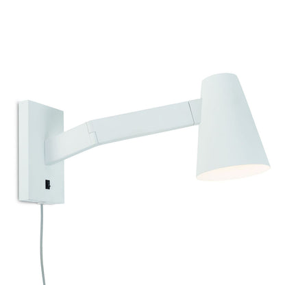 witte-conische-wandlamp-draaibaar-its-about-romi-biarritz-main-image