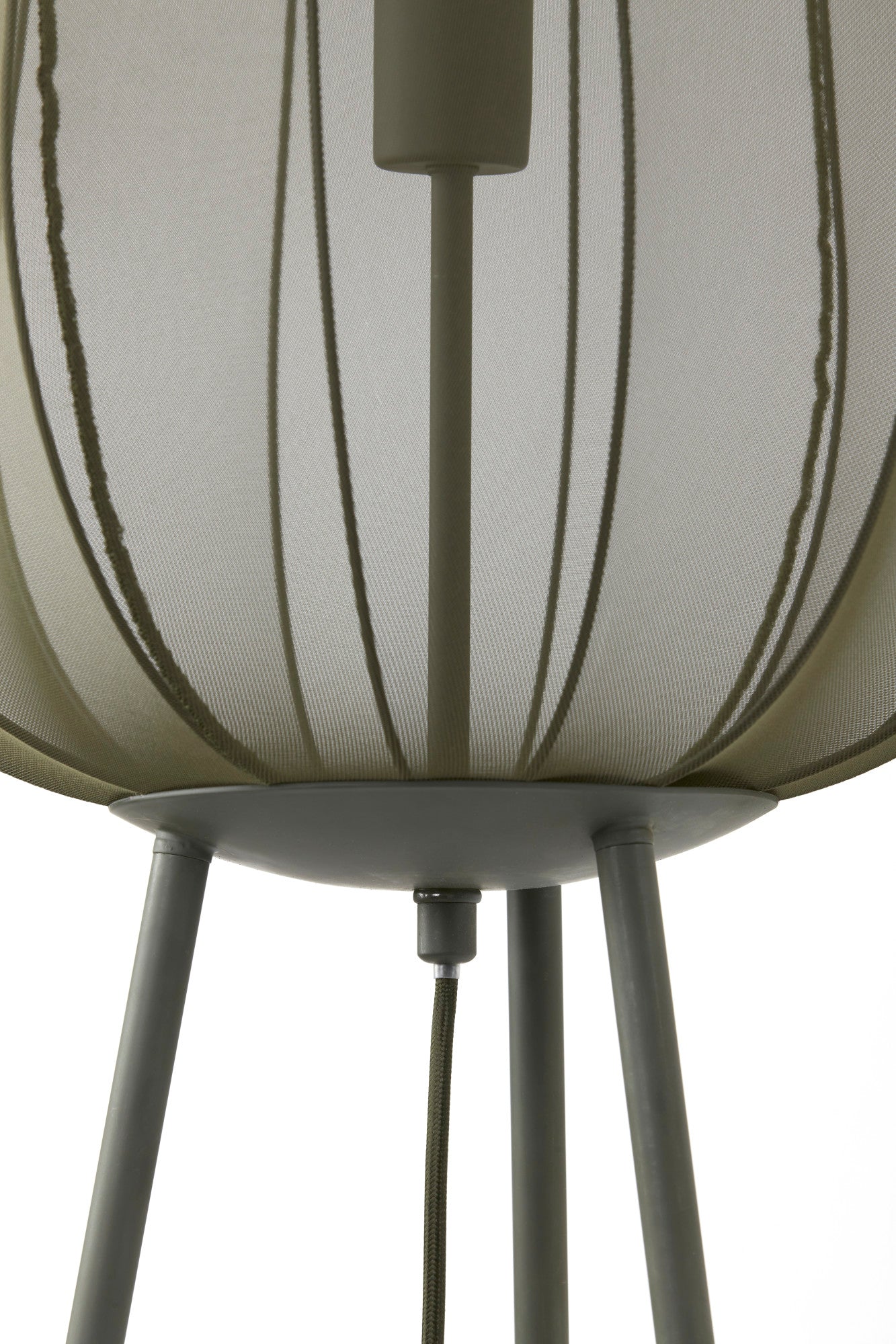zwarte-stoffen-staande-lamp-light-living-plumeria-variant-image6
