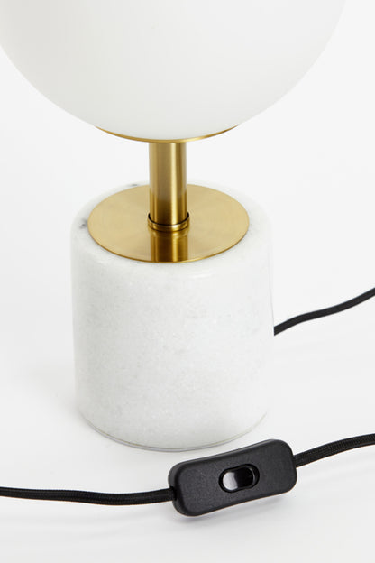 klassieke-wit-met-gouden-tafellamp-light-living-medina-variant-image3