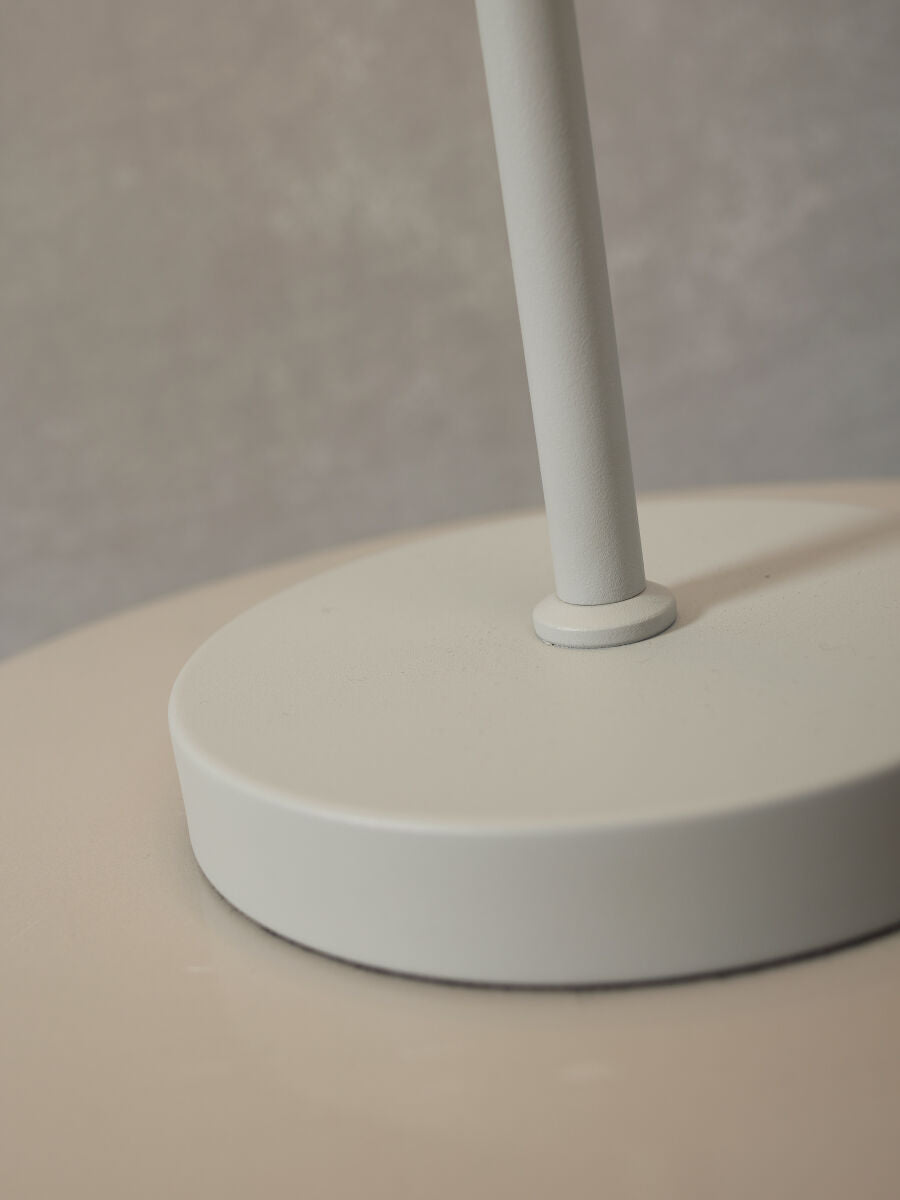 tafellamp-grijs-metaal-retro-its-about-romi-porto-variant-image8