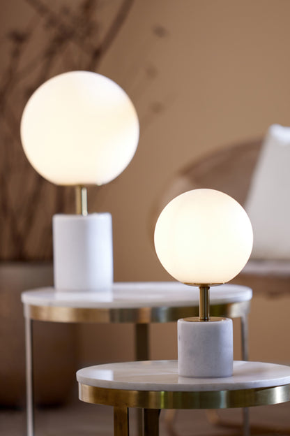 klassieke-wit-met-gouden-tafellamp-light-living-medina-variant-image4