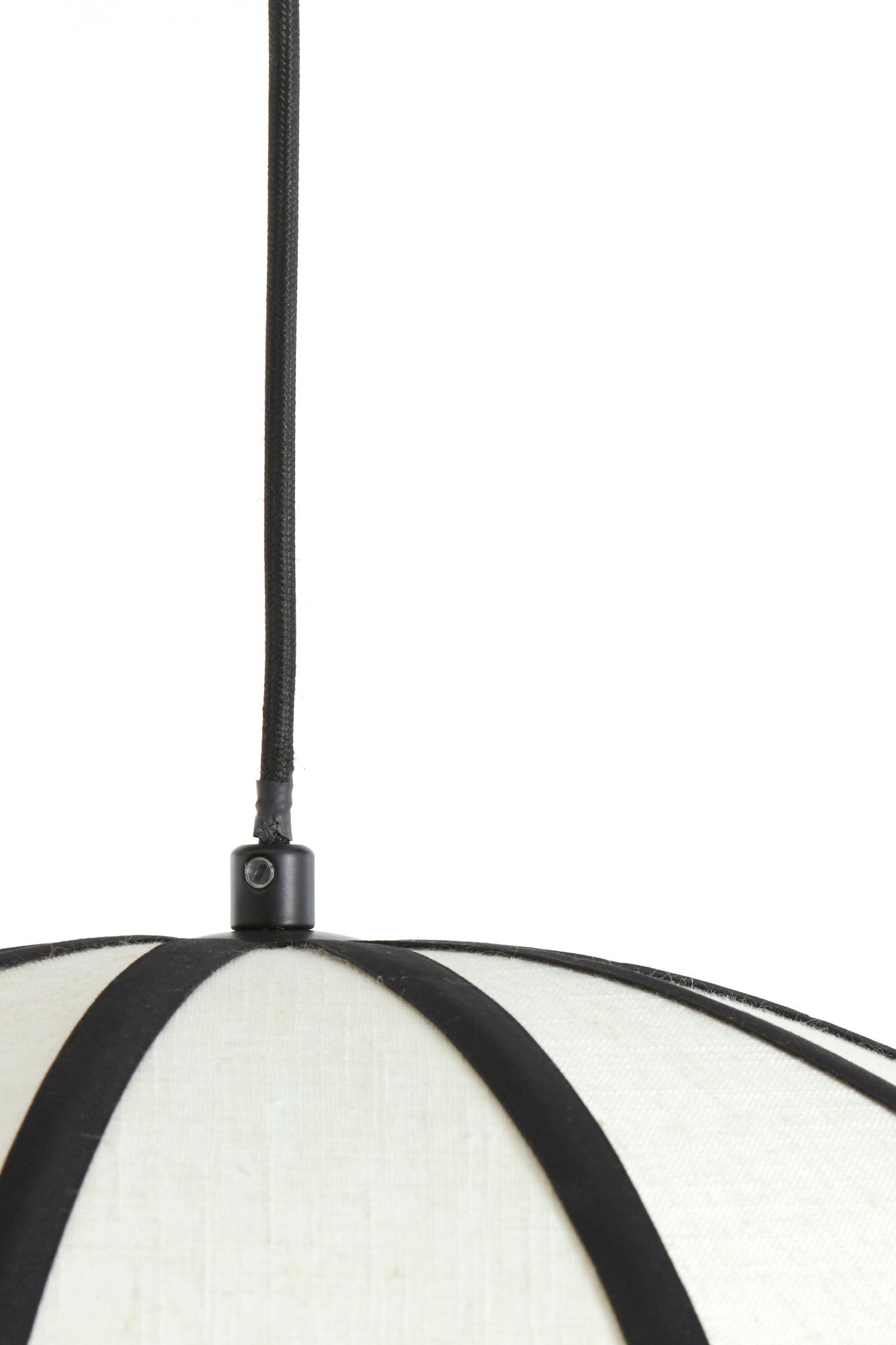 hanglamp-met-zwarte-franjes-light-living-sulina-variant-image2