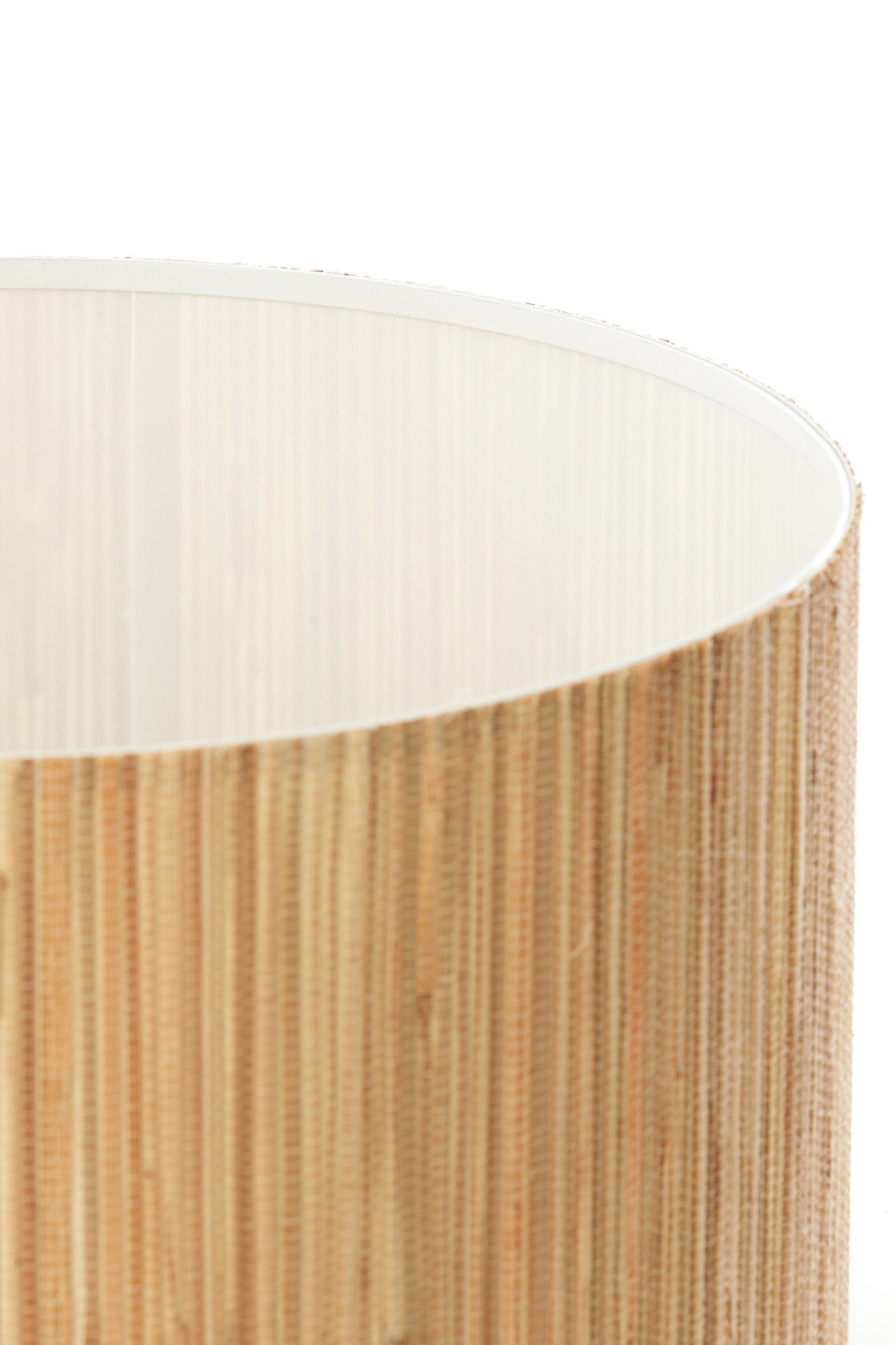 beige-cilindervormige-lampenkap-in-kleur-light-living-simonis-variant-image5