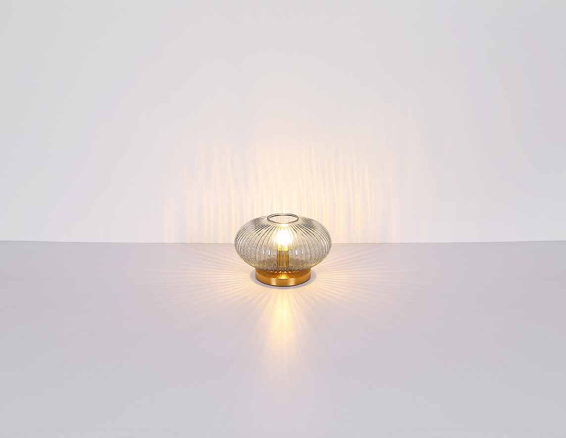 moderne-messing-tafellamp-metaal-globo-normy-variant-image4