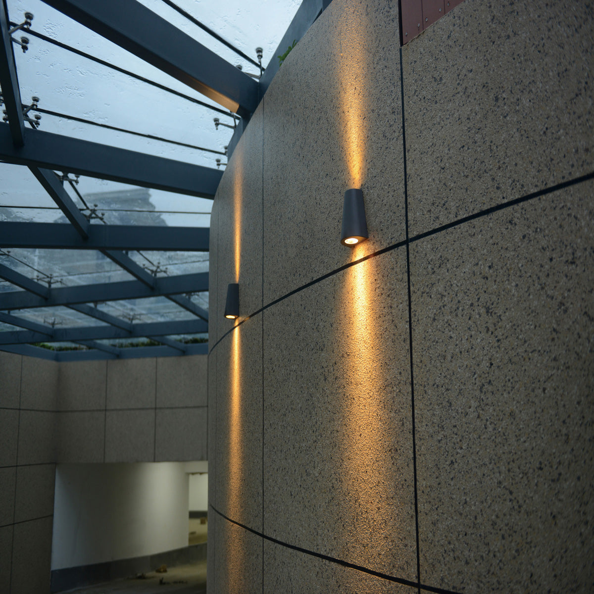 uitlopend-wandlampje-steinhauer-variant-image2