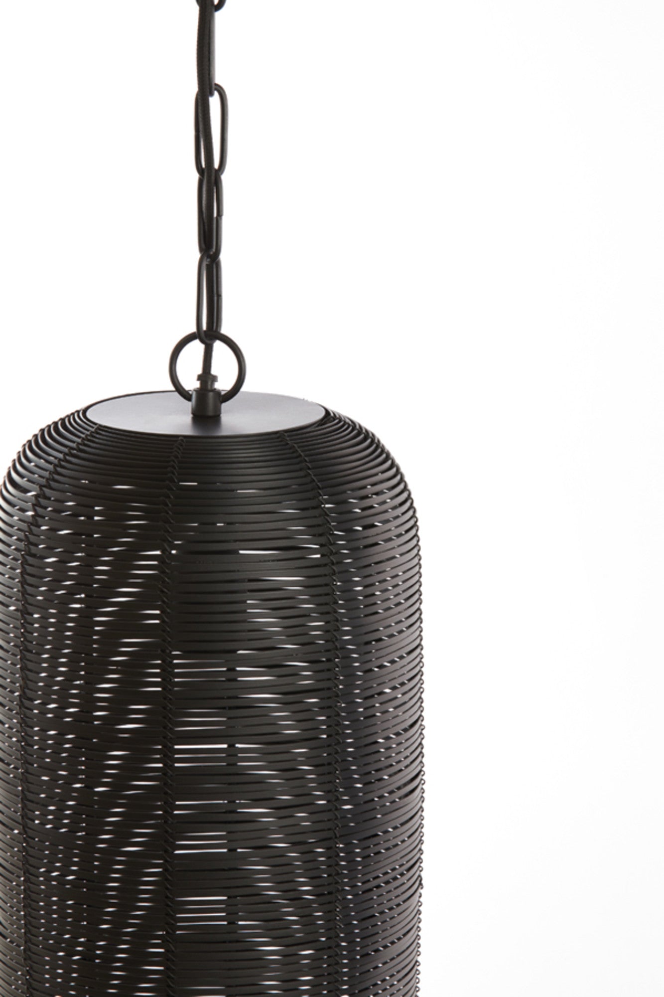 zwarte-rotan-hanglamp-met-natuurlijk-vlechtwerk-light-living-tomek-variant-image2