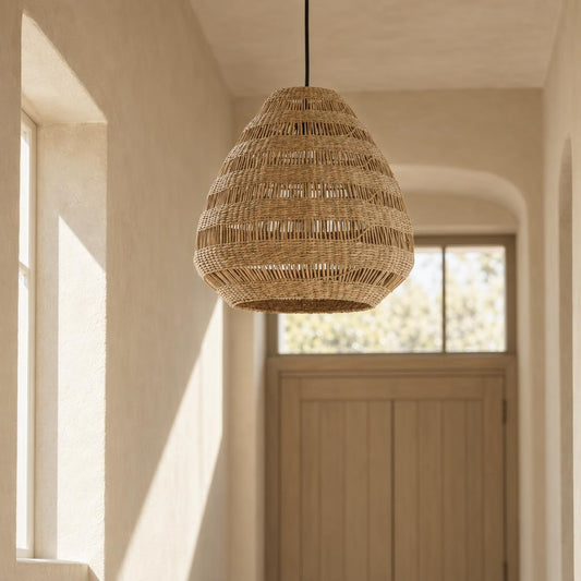 Natural Seagrass Pendant Light Light & Living Soluna – lifestyle image