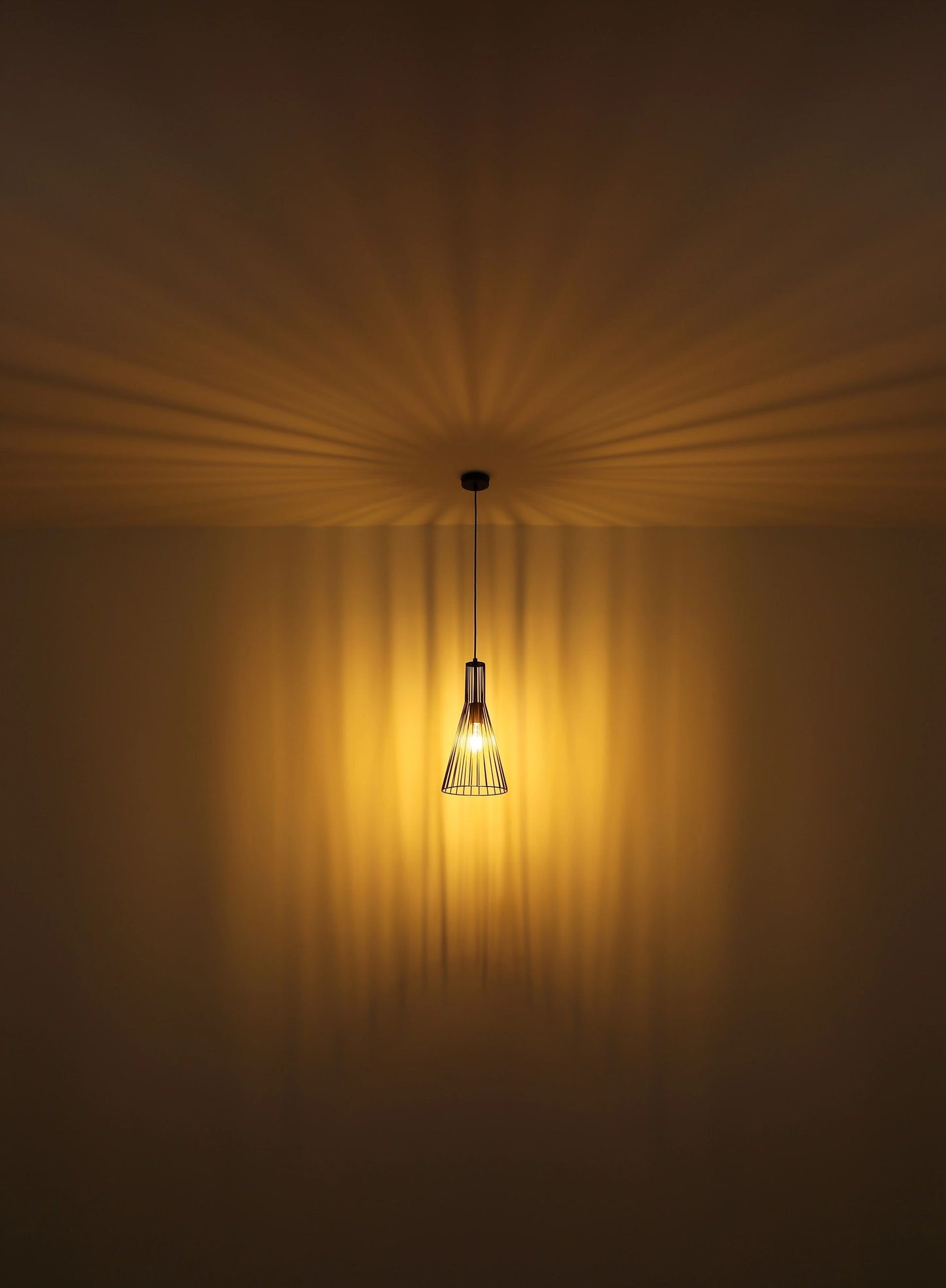 stijlvolle-hanglamp-met-moderne-uitstraling-milli-variant-image3