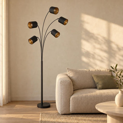 Obolg Kaddy designgulvlampe i sort med 5 lampehoveder – stemningsbillede