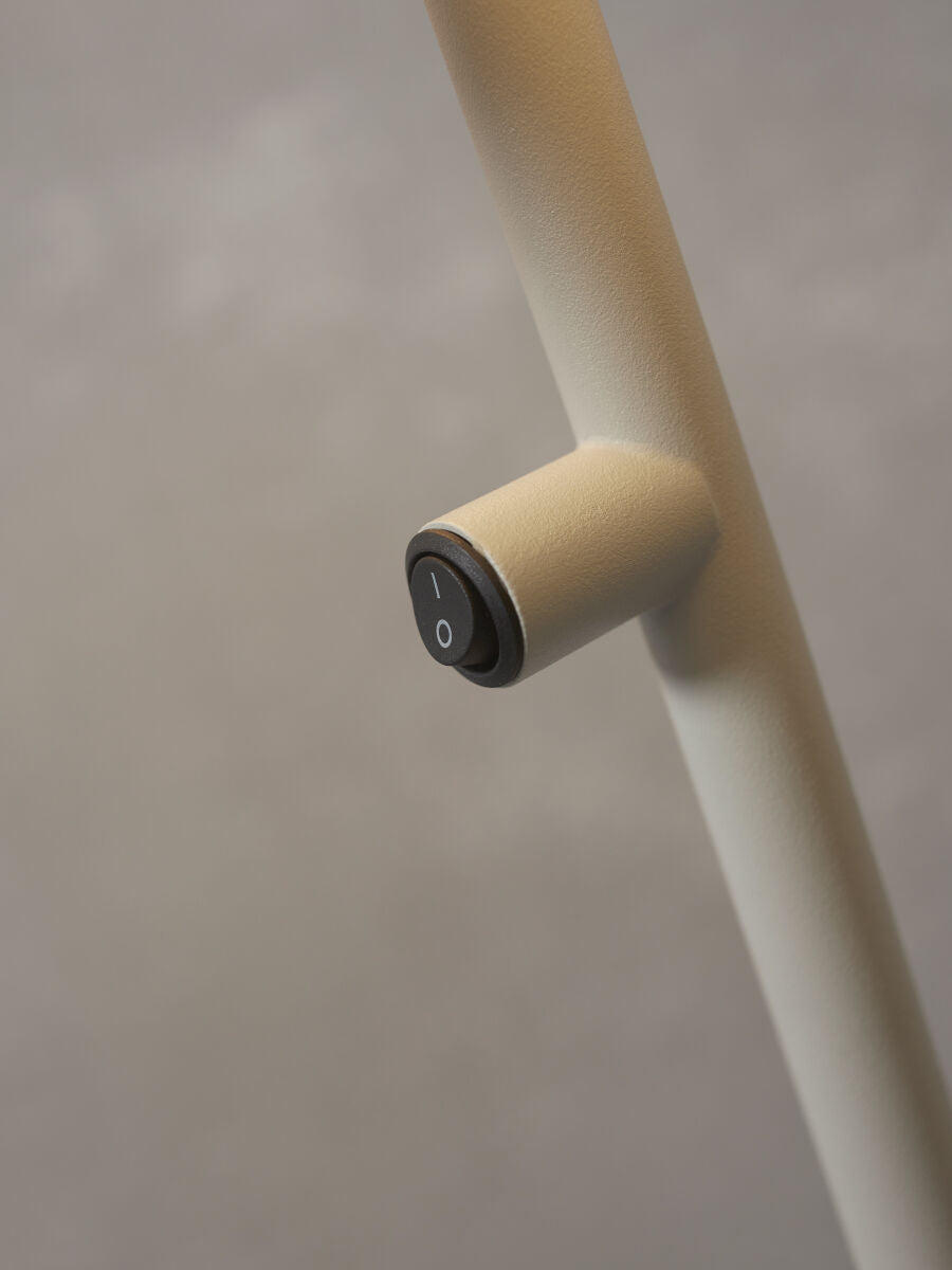 tafellamp-grijs-metaal-retro-its-about-romi-porto-variant-image6