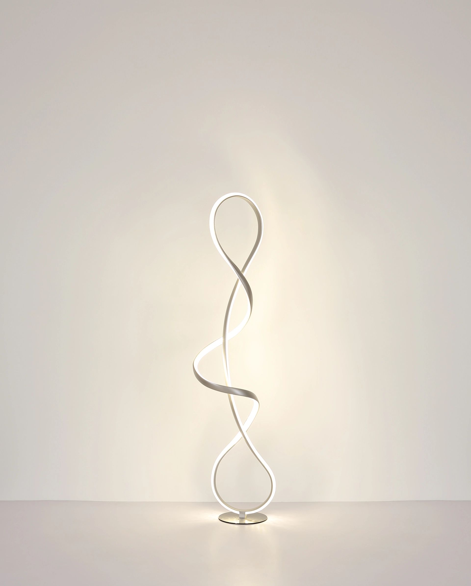 elegante-vloerlamp-met-gebogen-ontwerp-swirl-variant-image4