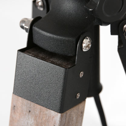 vloerlamp-driepoot-naturel-hout-zwart-metaal-mexlite-triek-variant-image6