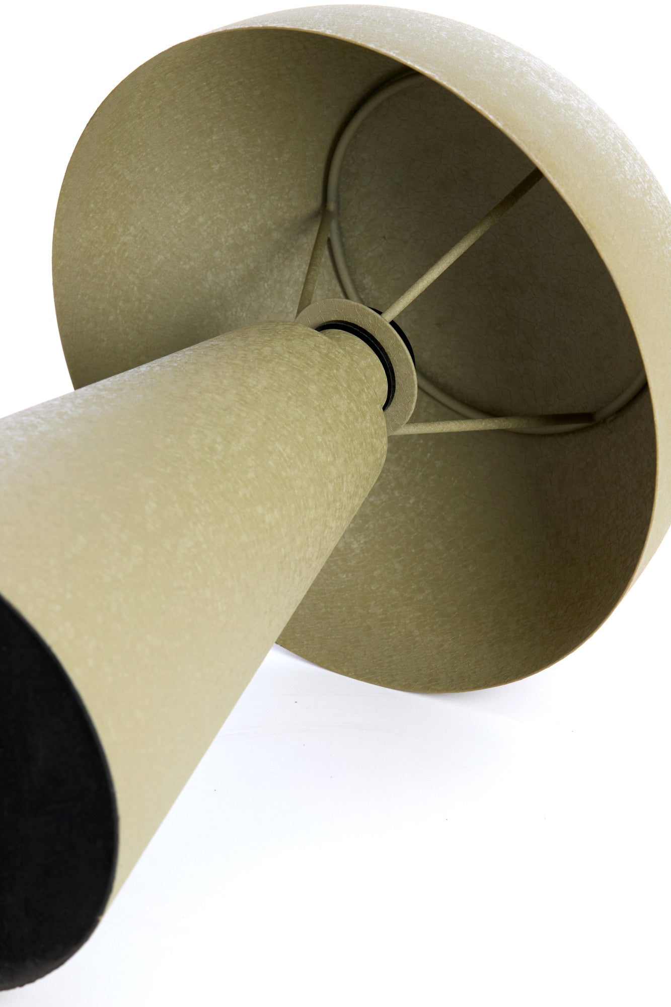 groene-metalen-tafellamp-light-living-surrina-variant-image7