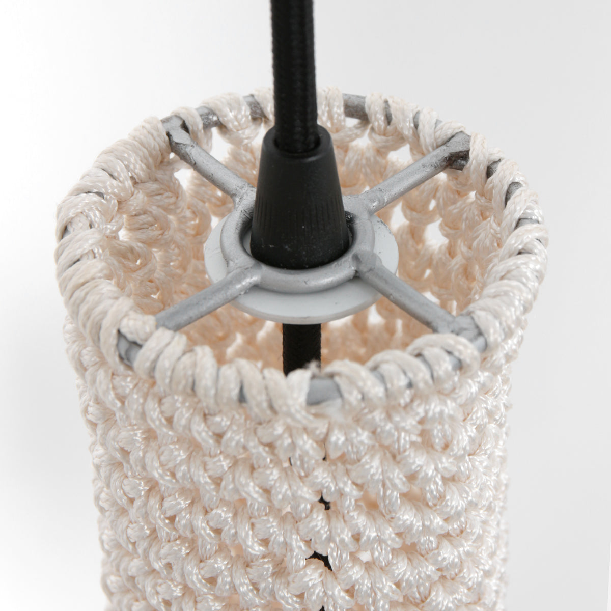 witte-handgeweven-bohemian-oosterse-hanglamp-anne-light-home-marrakesch-variant-image11