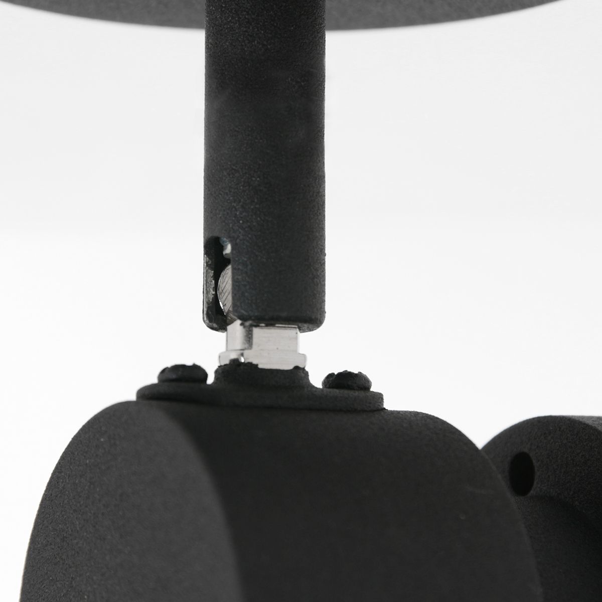 moderne-zwarte-metalen-spot-steinhauer-natasja-led-variant-image5