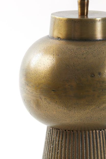 klassieke-gouden-tafellamp-met-bol-light-living-shaka-variant-image3