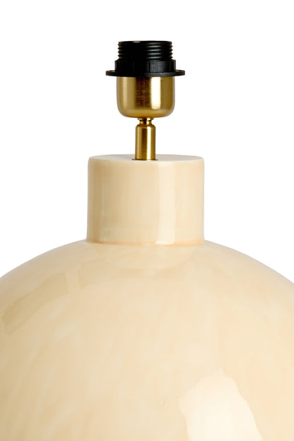 sfeervolle-roze-metalen-lampvoet-light-living-benu-variant-image1