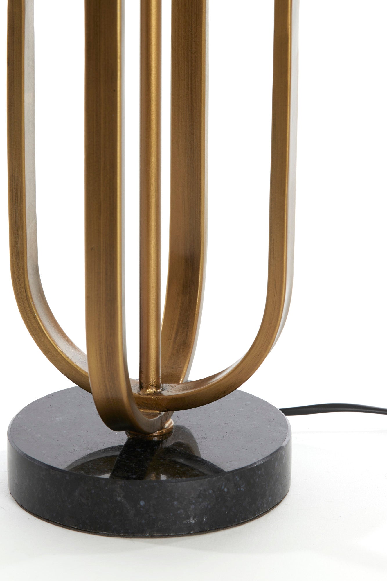 gouden-lampvoet-metalen-structuur-light-living-aster-variant-image5