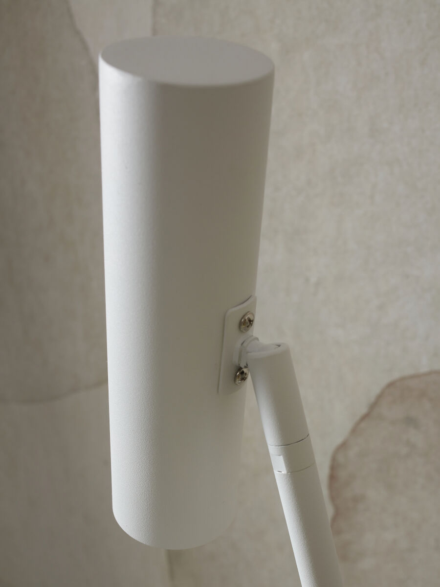 witte-retro-metalen-vloerlamp-its-about-romi-havana-variant-image2