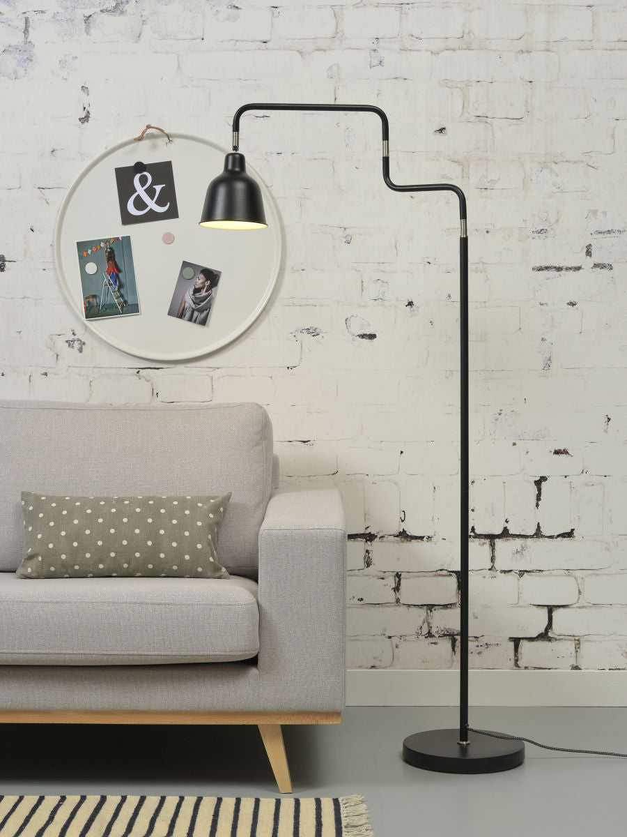 kronkelige-verstelbare-vloerlamp-zwart-its-about-romi-london-variant-image1