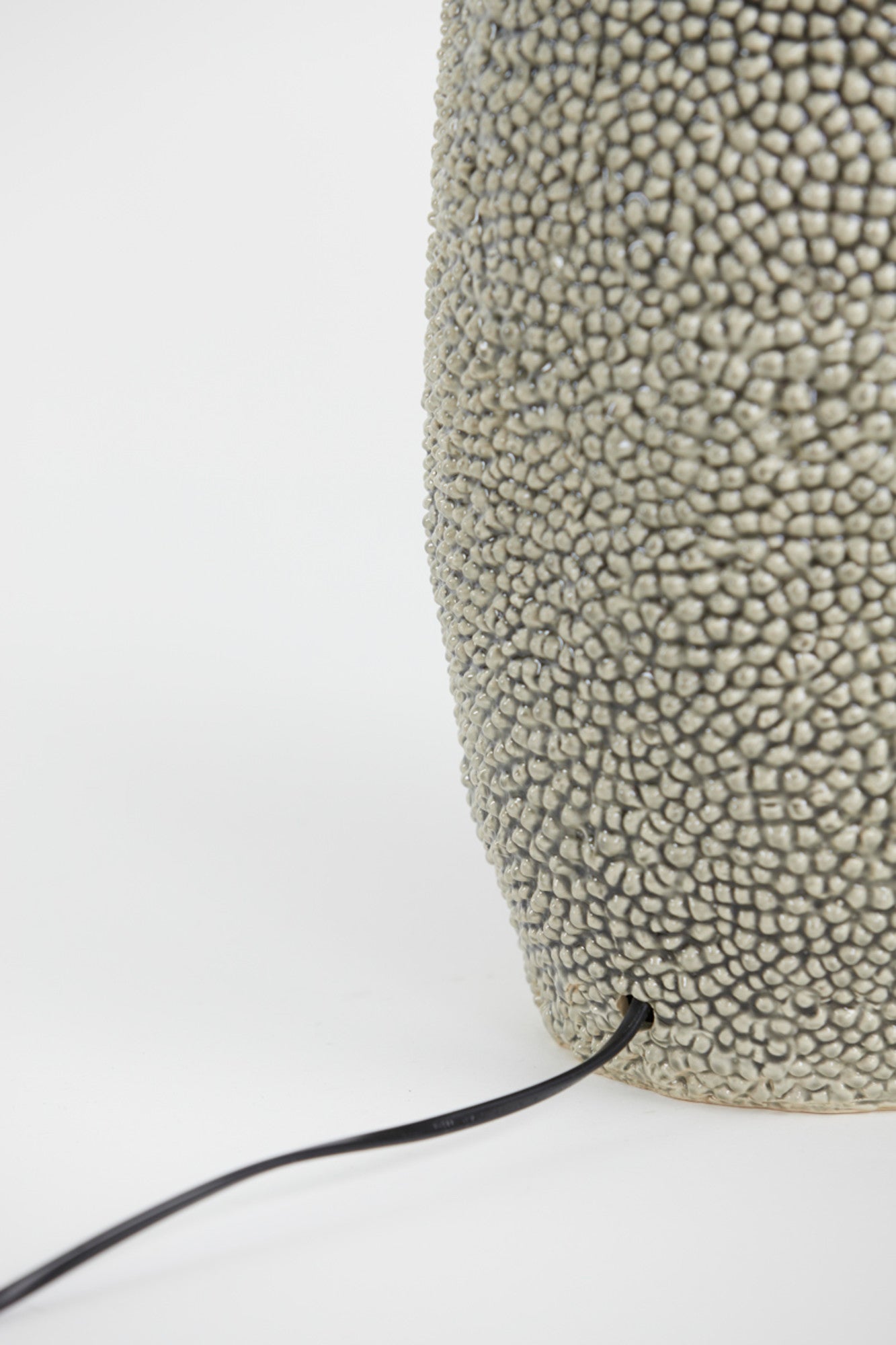 lampvoet-met-unieke-structuur-light-living-kyara-variant-image7