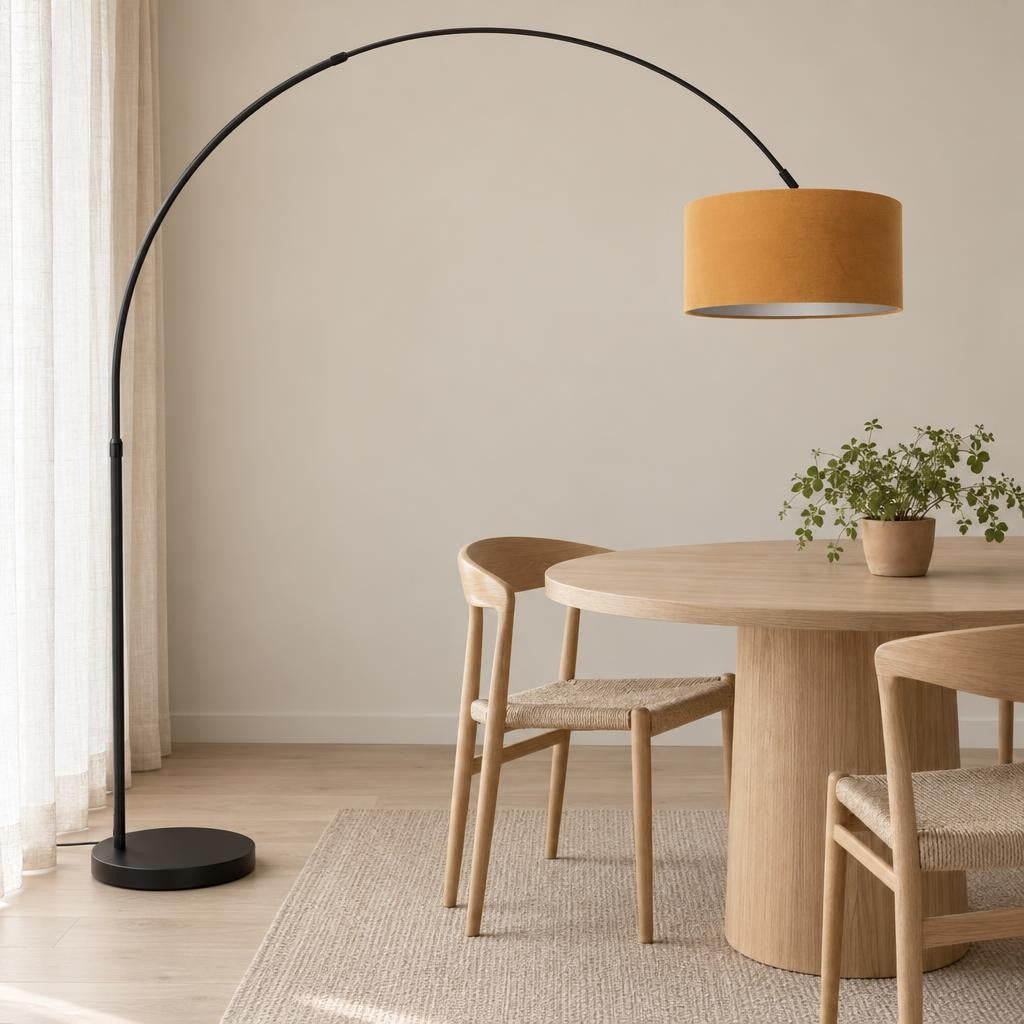 Must kaarlamp kuldse sametkupliga, reguleeritav E27 Mexlite Flair – interjööripilt