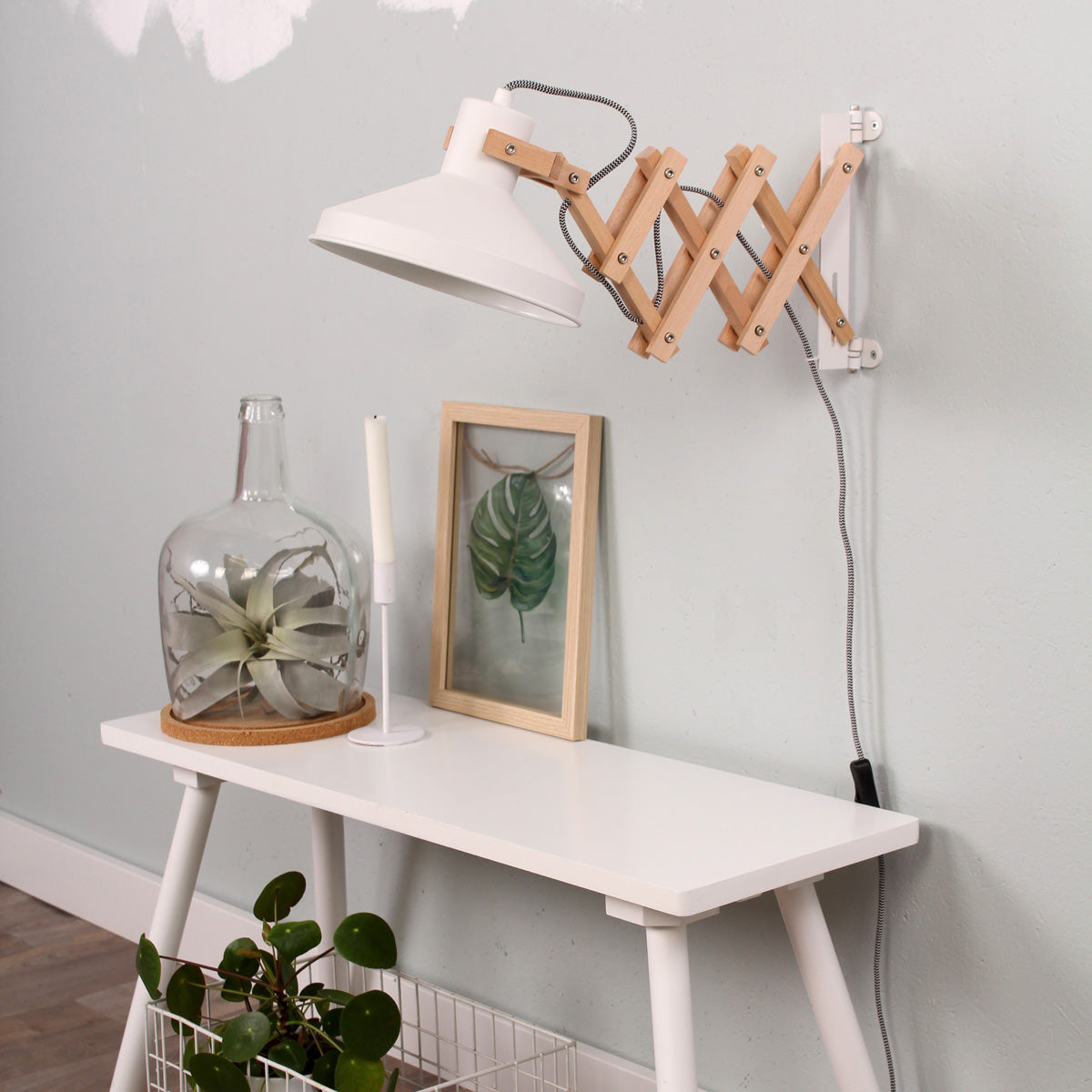 scandinavische-metalen-naturel-houten-wandlamp-anne-light-home-woody-variant-image2