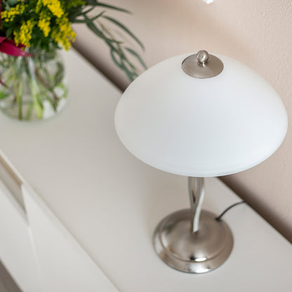 stalen-tafellamp-gedraaid-melkglas-kap-steinhauer-capri-variant-image2
