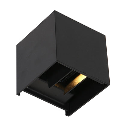 vierkant-buitenlampje-met-lichtsensor-steinhauer-variant-image11