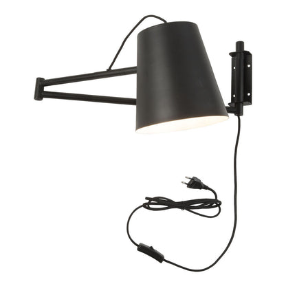 retro-zwarte-metalen-wandlamp-its-about-romi-brisbane-main-image