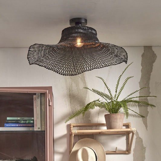 Sort bohemein bambus loftlampe GOOD&MOJO Ibiza – stemningsbillede
