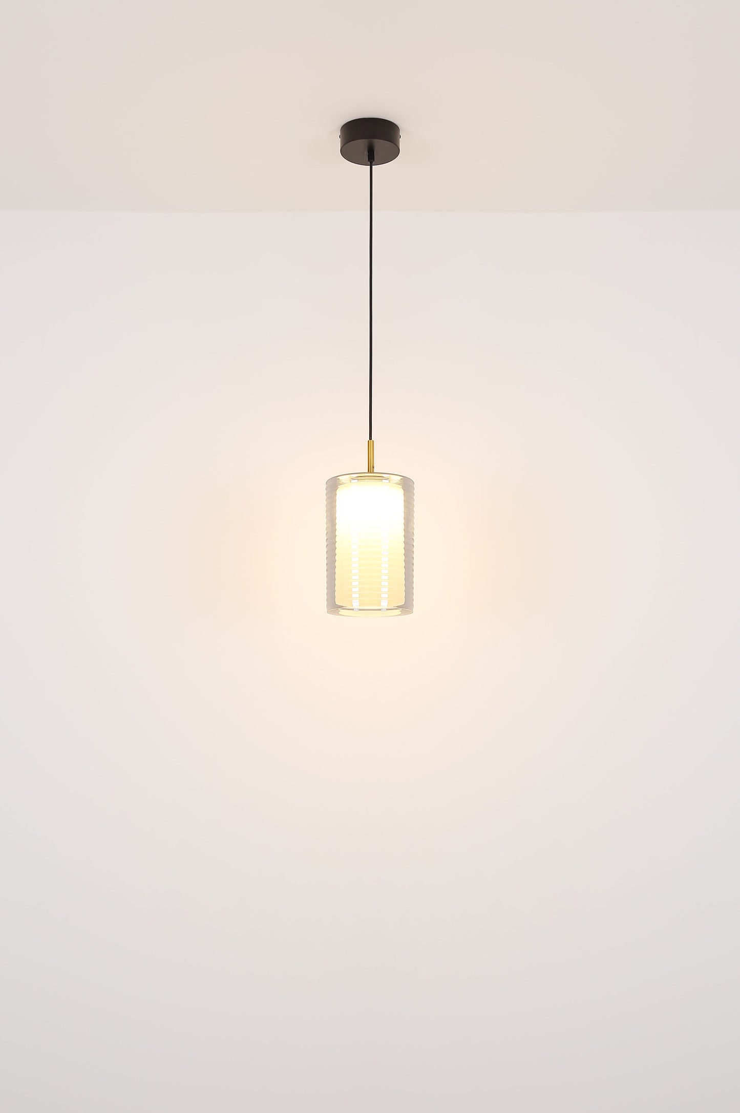 ronde-hanglamp-met-gegroefd-glas-en-metaal-lampigna-variant-image4