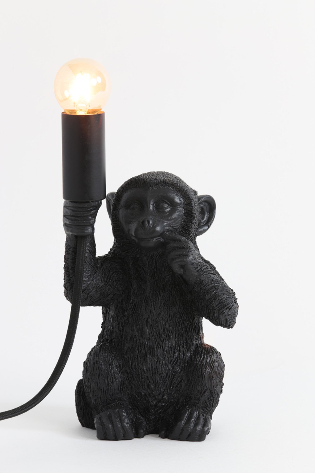 zwarte-tafellamp-aap-light-living-monkey-variant-image3