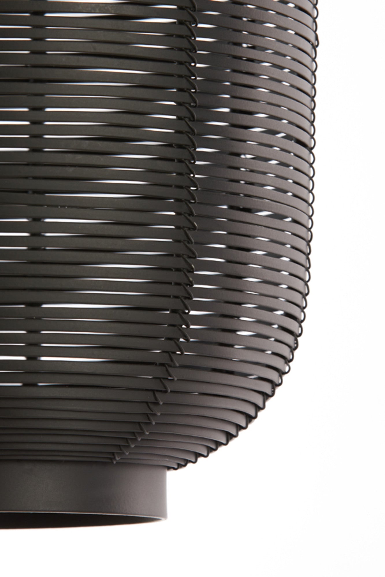 zwarte-rotan-hanglamp-met-natuurlijk-vlechtwerk-light-living-tomek-variant-image6