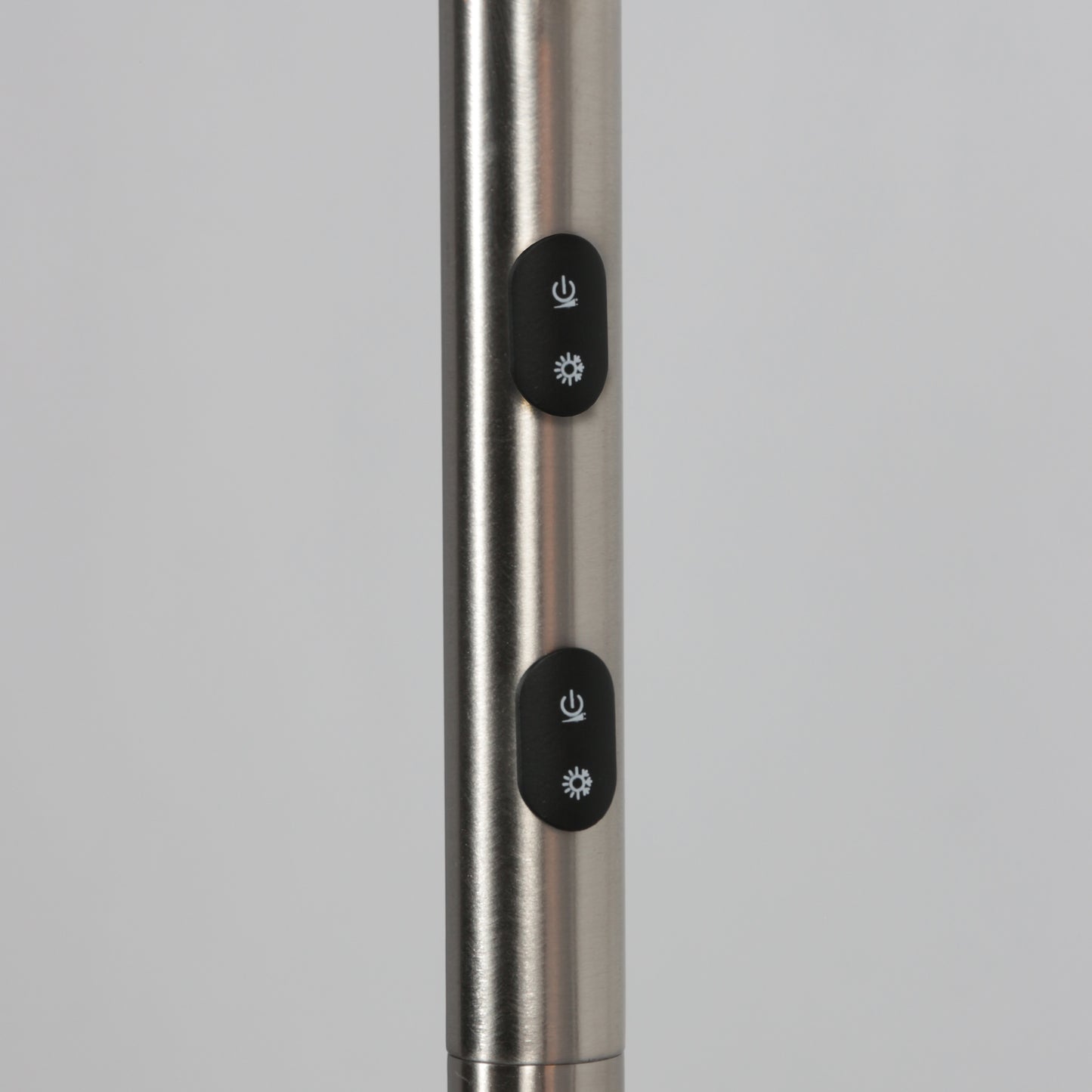 moderne-daphne-2-vloerlamp-van-staal-met-een-verstelbare-leesarm-variant-image5