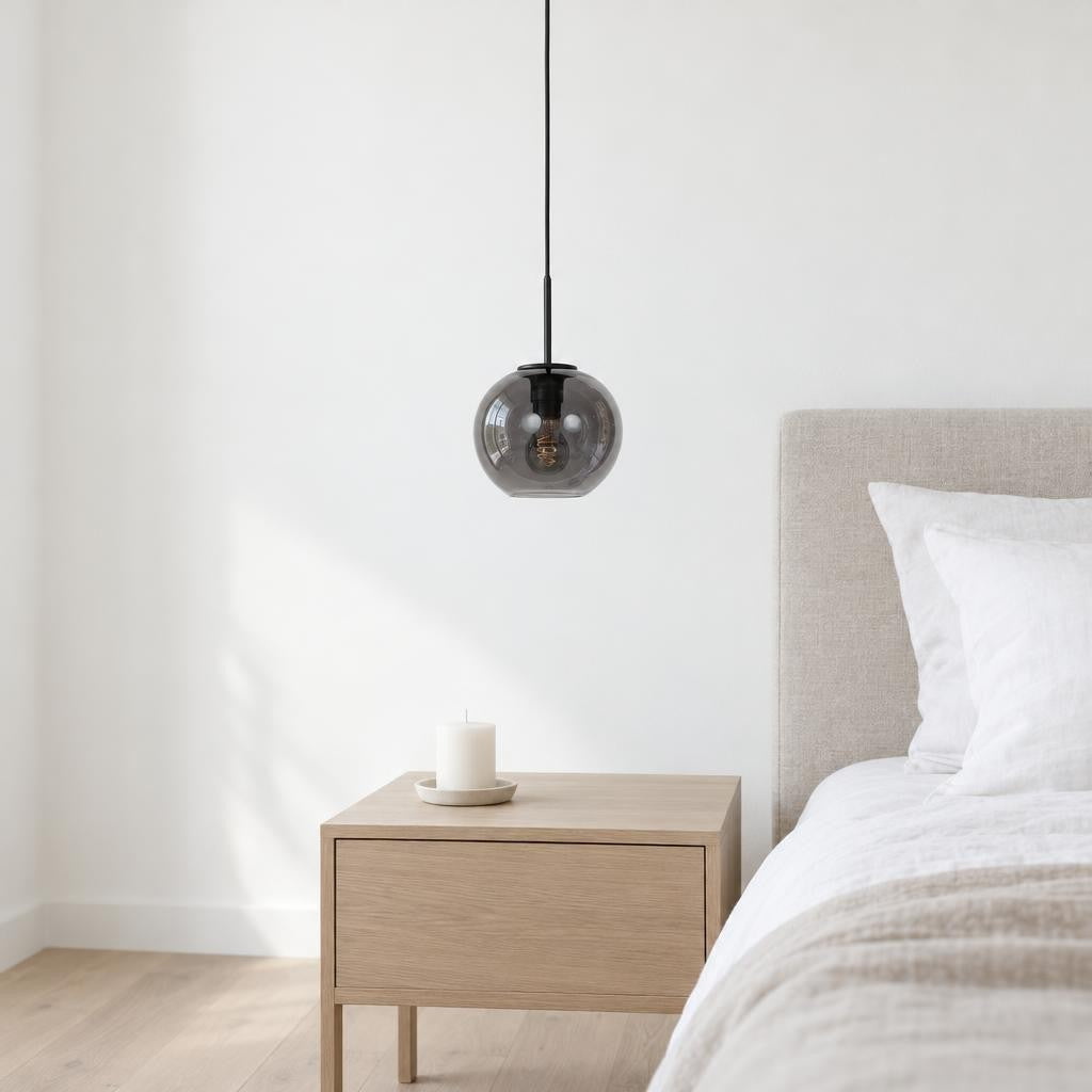 Zwarte moderne rookglazen hanglamp Mexlite HaloSwap – sfeerbeeld