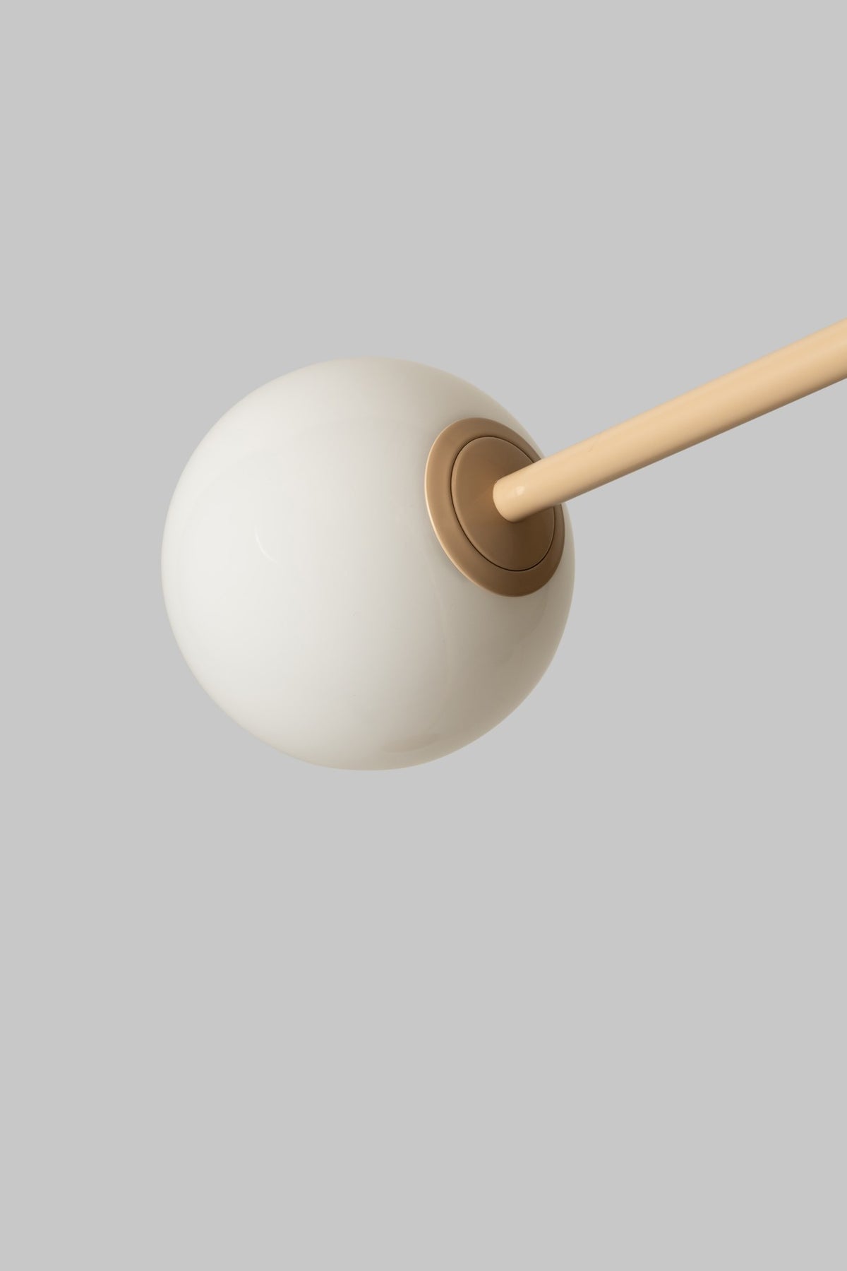 Lustre de 4 luzes em vidro bege refinado It's About RoMi Copenhagen – imagem 3
