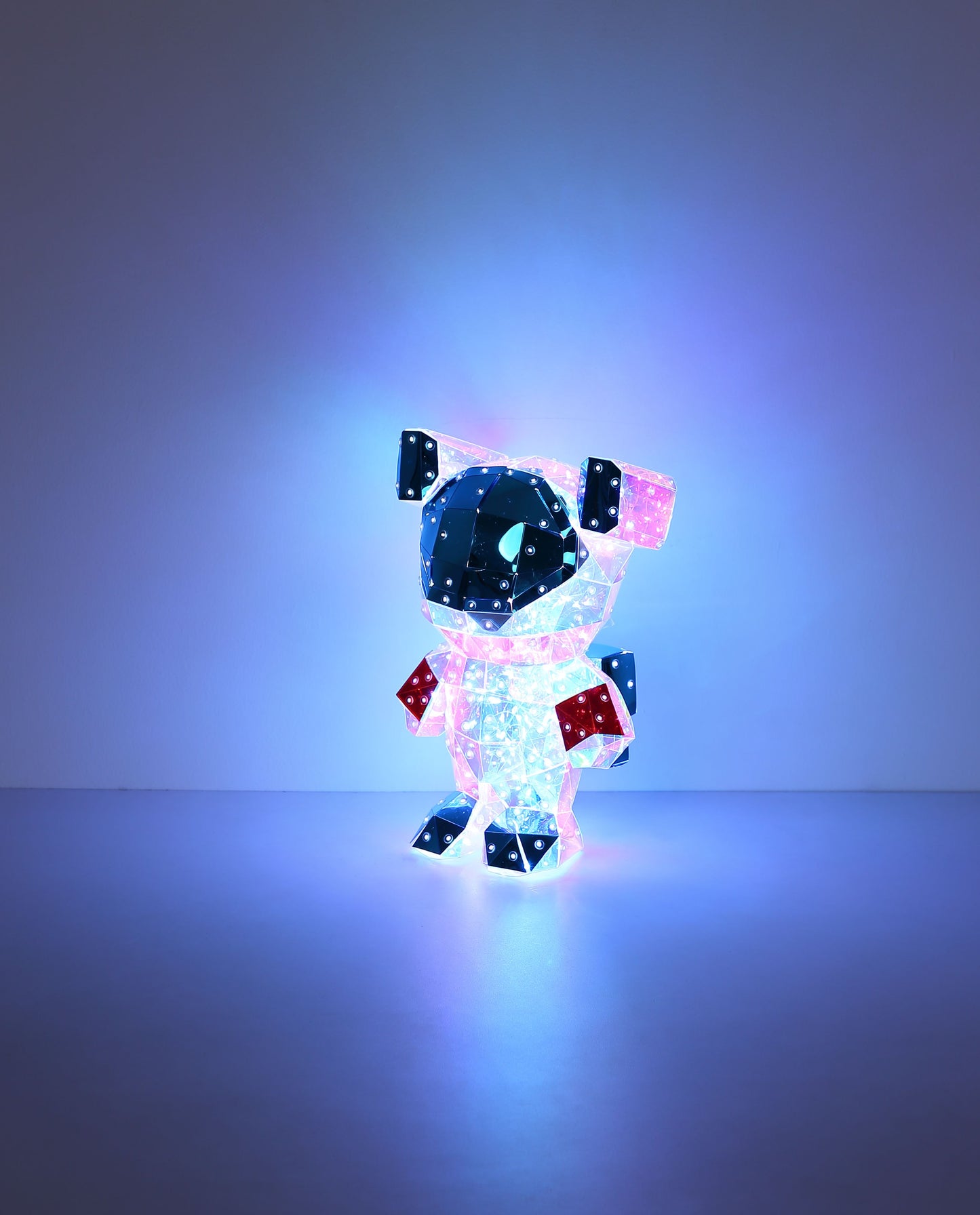 speelse-astronautenbeer-tafellamp-met-kristaloptiek-brondar-variant-image8