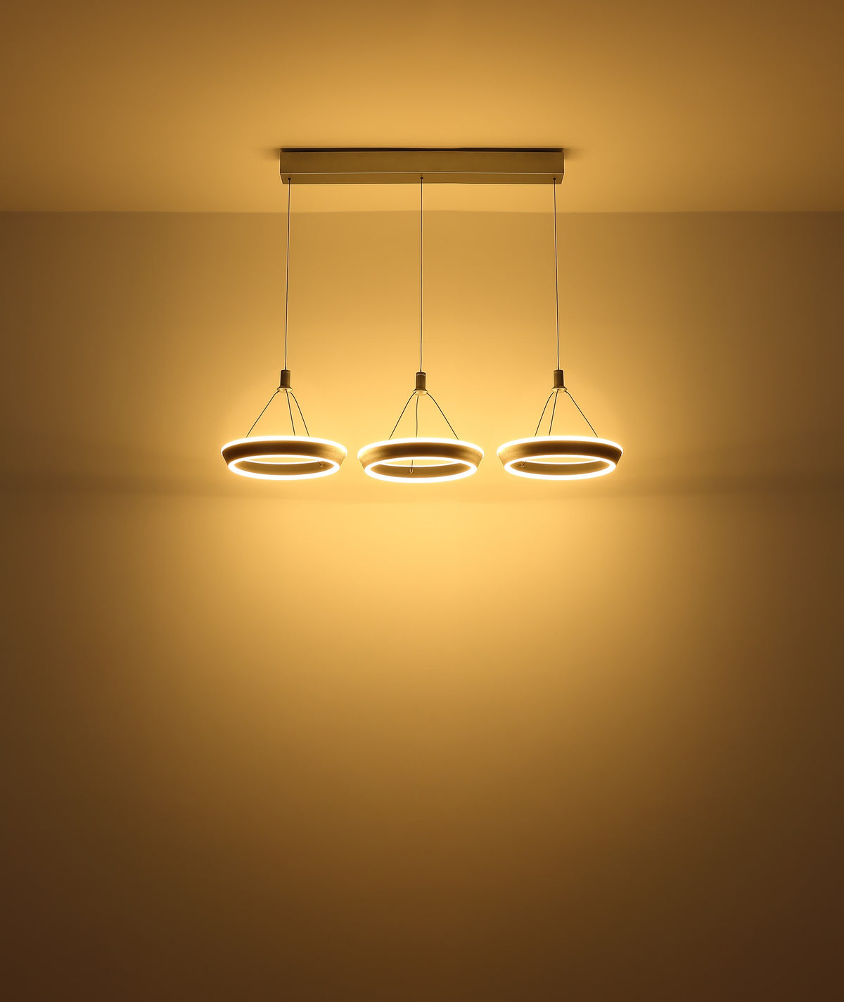 Lampa suspendată din metal negru elegant cu LED – imaginea 4