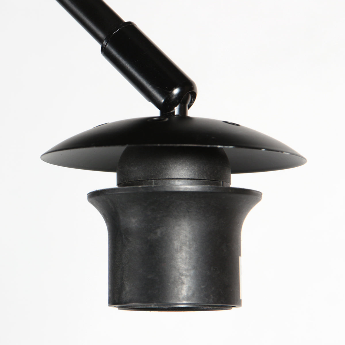 zwarte-booglamp-met-boheemse-bamboe-kap-anne-lighting-curve-variant-image5