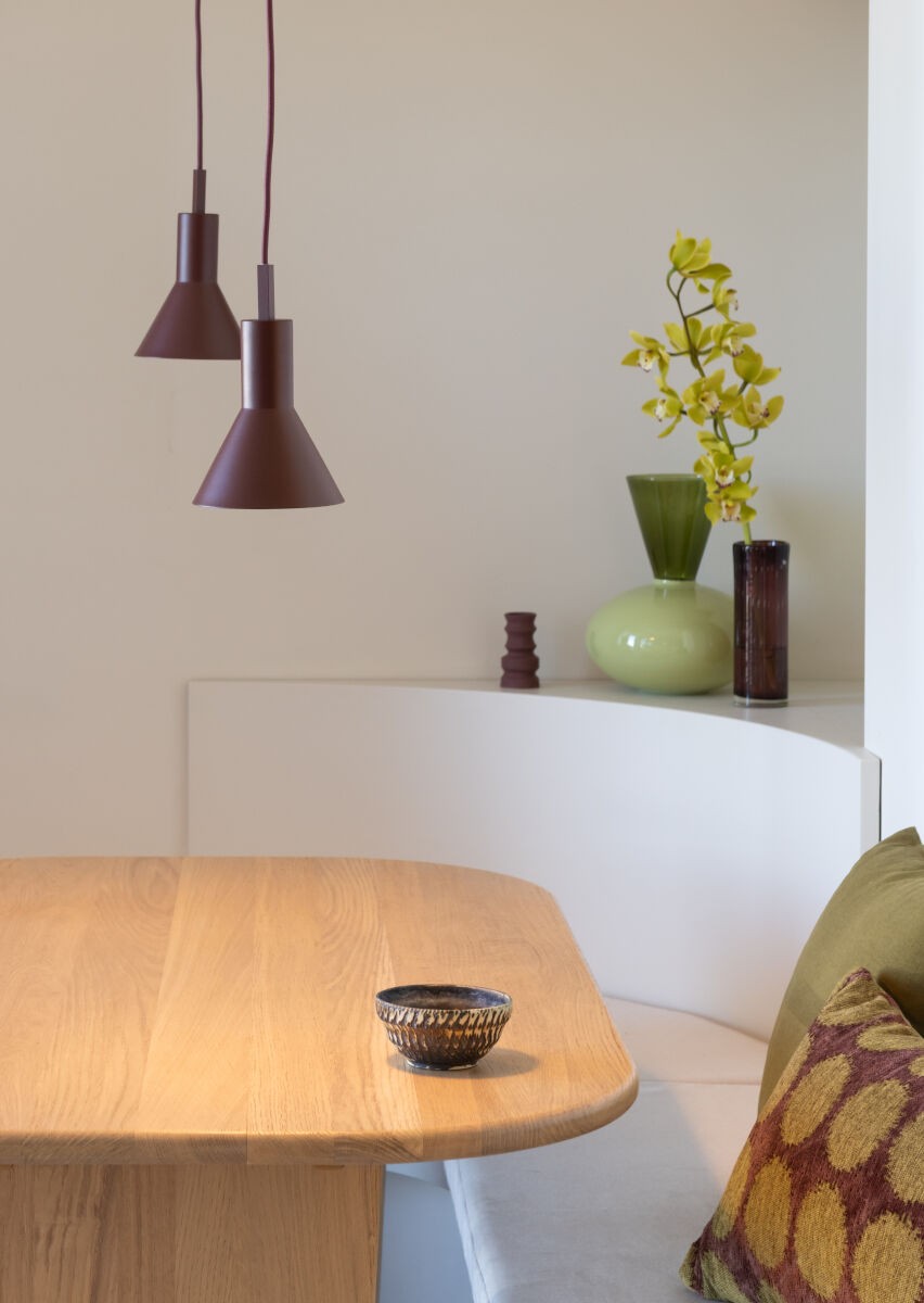 Bordeauxrode metalen hanglamp met kegelkap It's About RoMi Stavanger – afbeelding 5