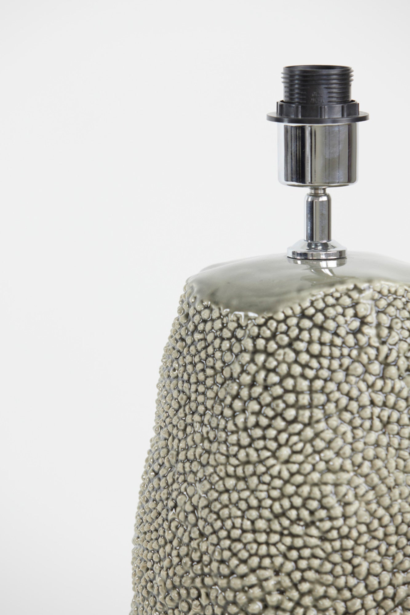 lampvoet-met-unieke-structuur-light-living-kyara-variant-image5